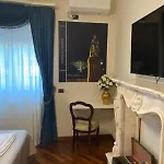 Casa Battisti Messina, Centro Citta E Universita Bed and Breakfast