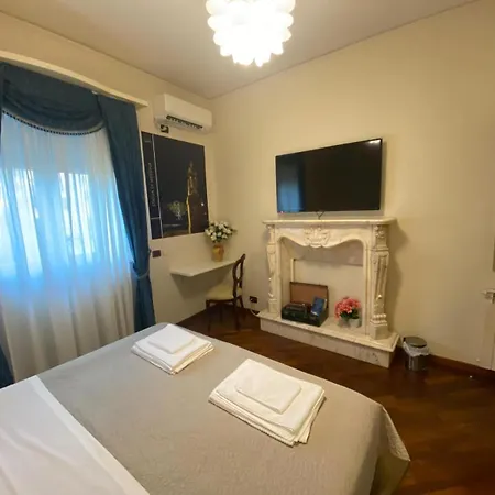 Casa Battisti In Centro Citta, Ideale Per Famiglie O Gruppi *