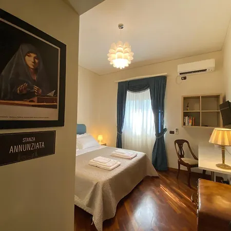 Casa Battisti Messina, Centro Citta E Universita 4* Messina