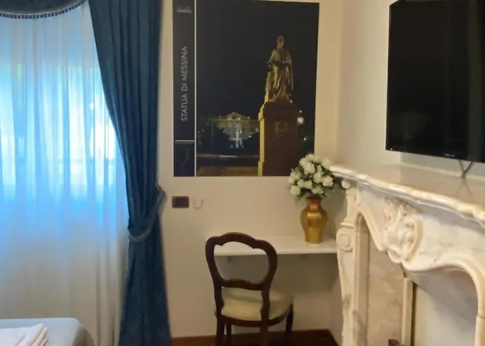 Casa Battisti Messina, Centro Citta E Universita לינה וארוחת בוקר