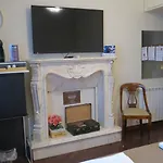 Casa Battisti In Centro Città, Ideale Per Famiglie O Gruppi Messina