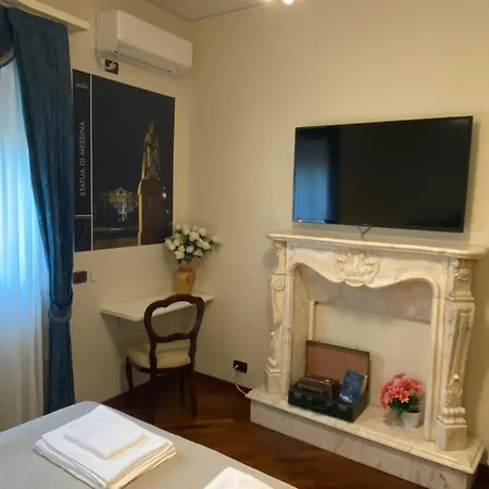 Casa Battisti Messina, Centro Citta E Universita فندق مبيت وإفطار مسينا