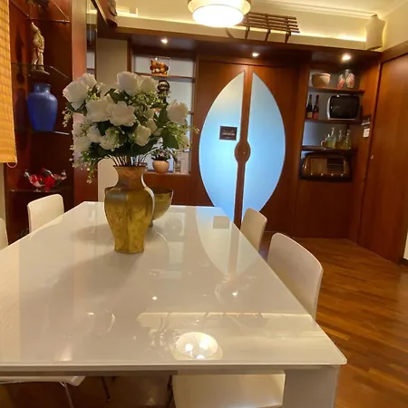 Bed & Breakfast Casa Battisti In Centro Citta, Ideale Per Famiglie O Gruppi Messina
